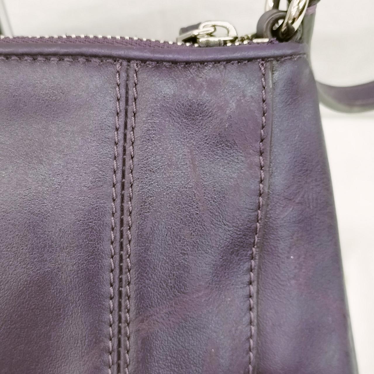 使用に伴うキズが有ります。