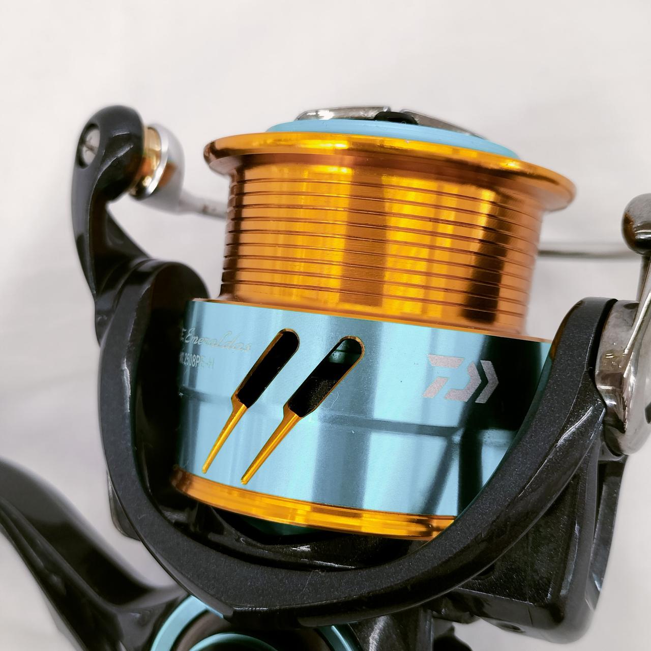 ダイワ　エメラルダス　スピニングリール　箱無し。 ダイワ(DAIWA)|スピニングリール|HARDOFFオフモール（オフモ