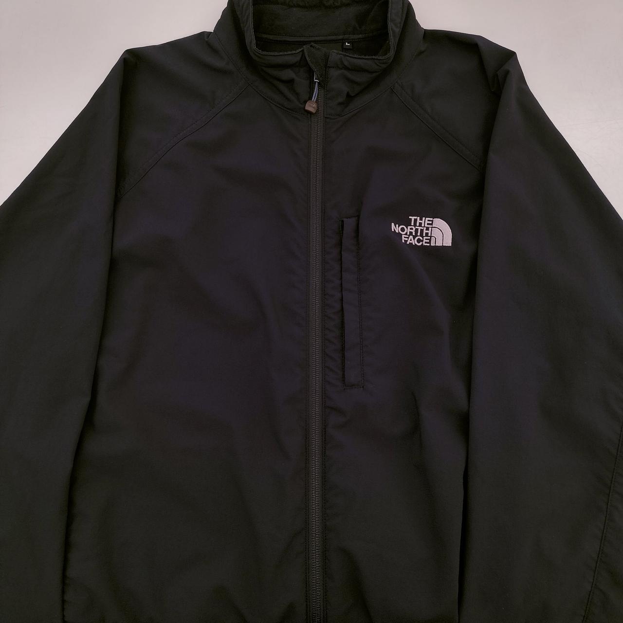 THE NORTH FACE ブラック ウィンドブレーカー M THE NORTH FACE マウンテンパーカー ウインドブレーカー 日本未