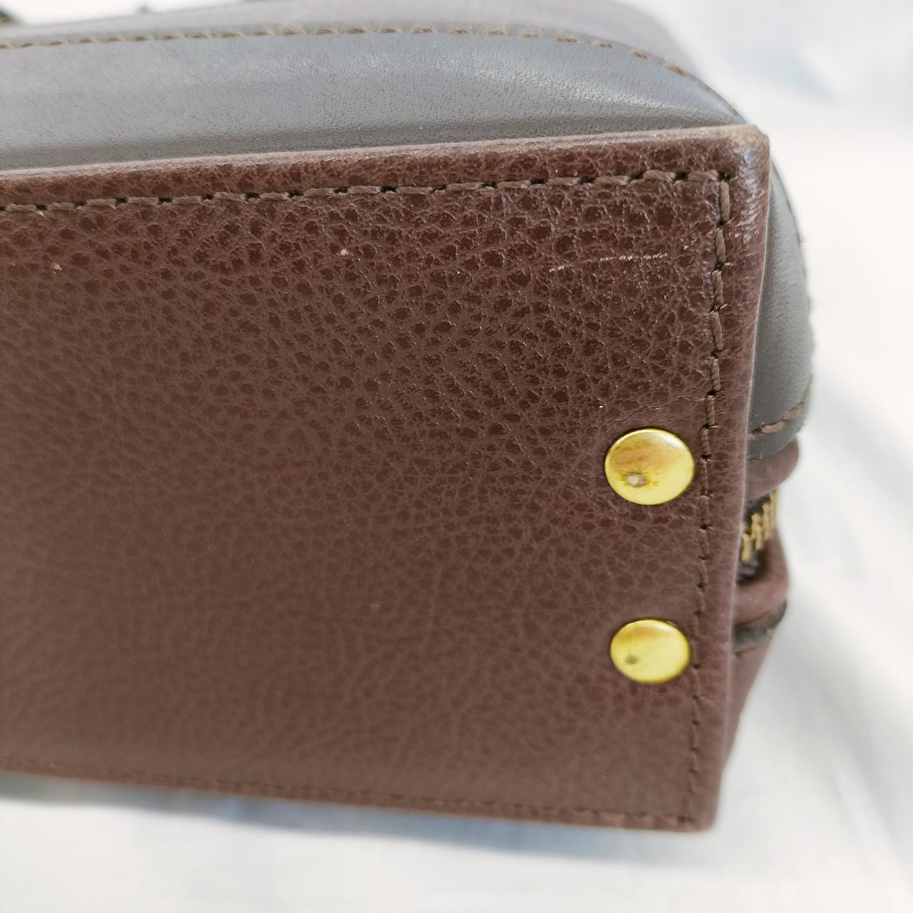 外側マチの部分の擦れ