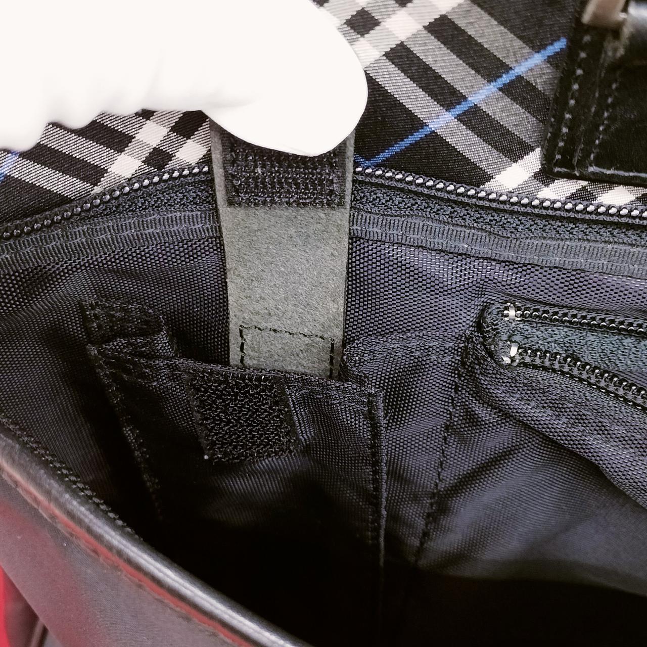 携帯電話の収納可能