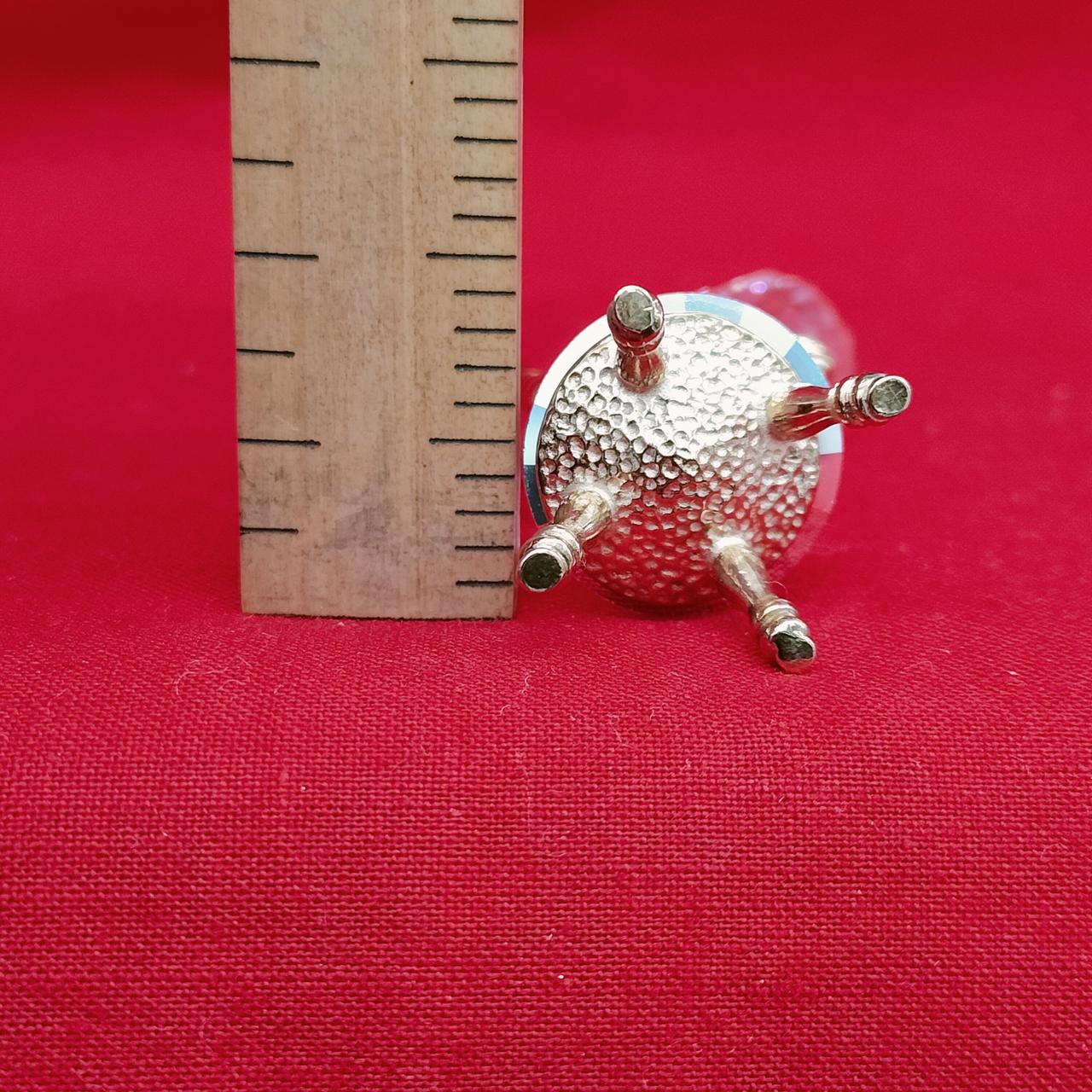 奥行約1.8cm