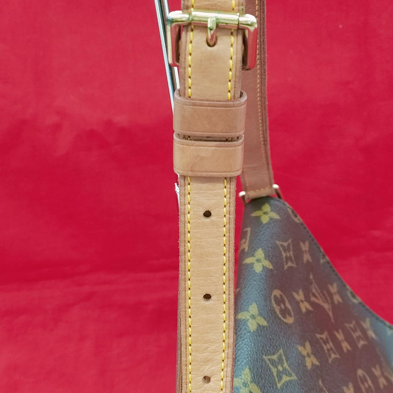 調整５カ所 若干、ヌメ革の焼け有ります。