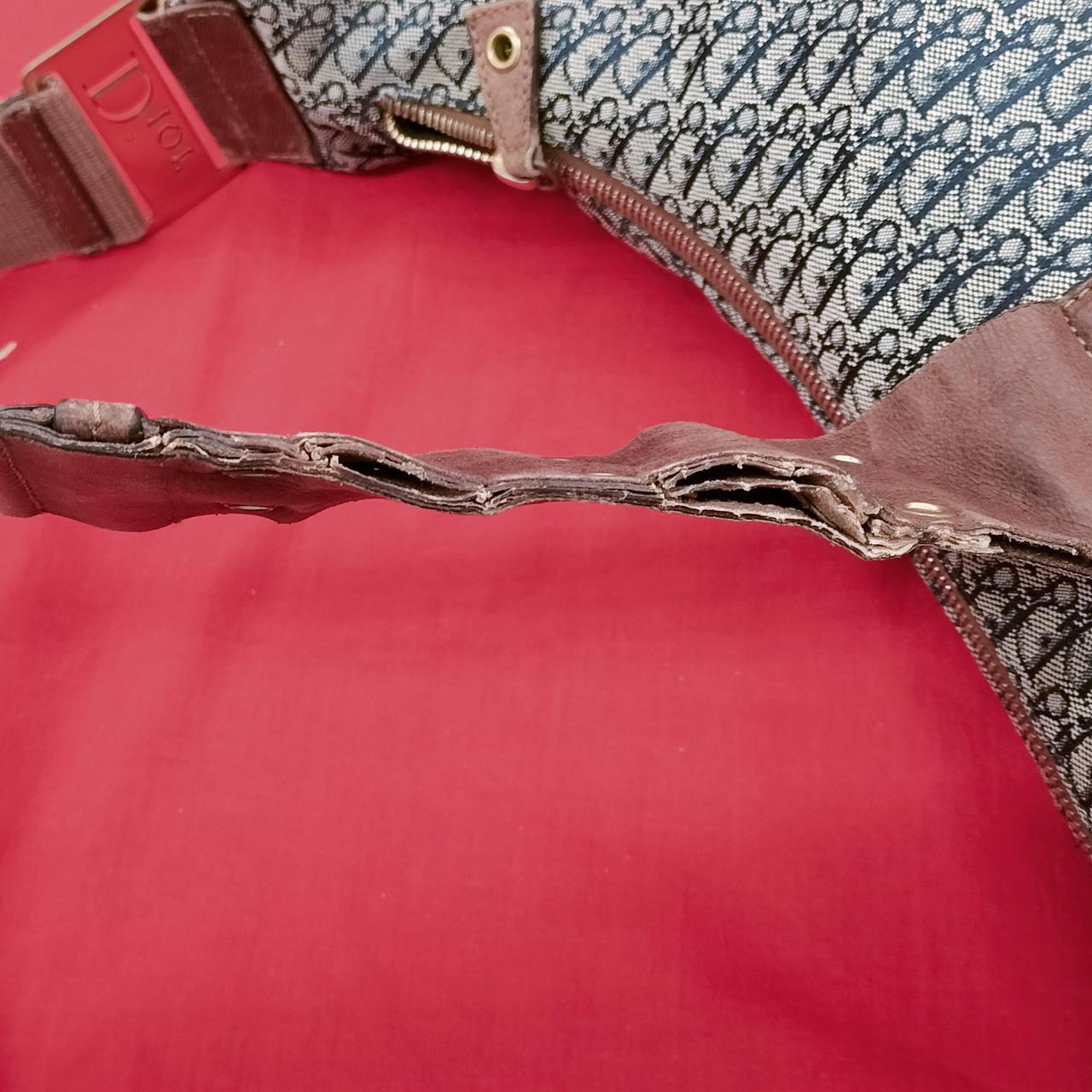 ダメージ大、剥がれ有ります。