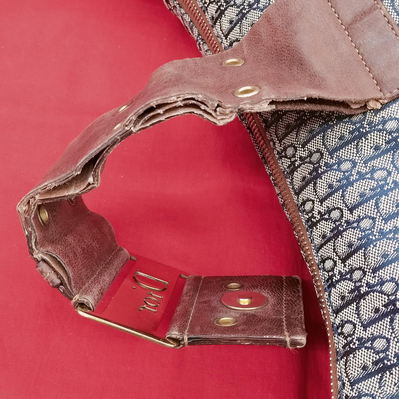 ダメージ大、剥がれ有ります。