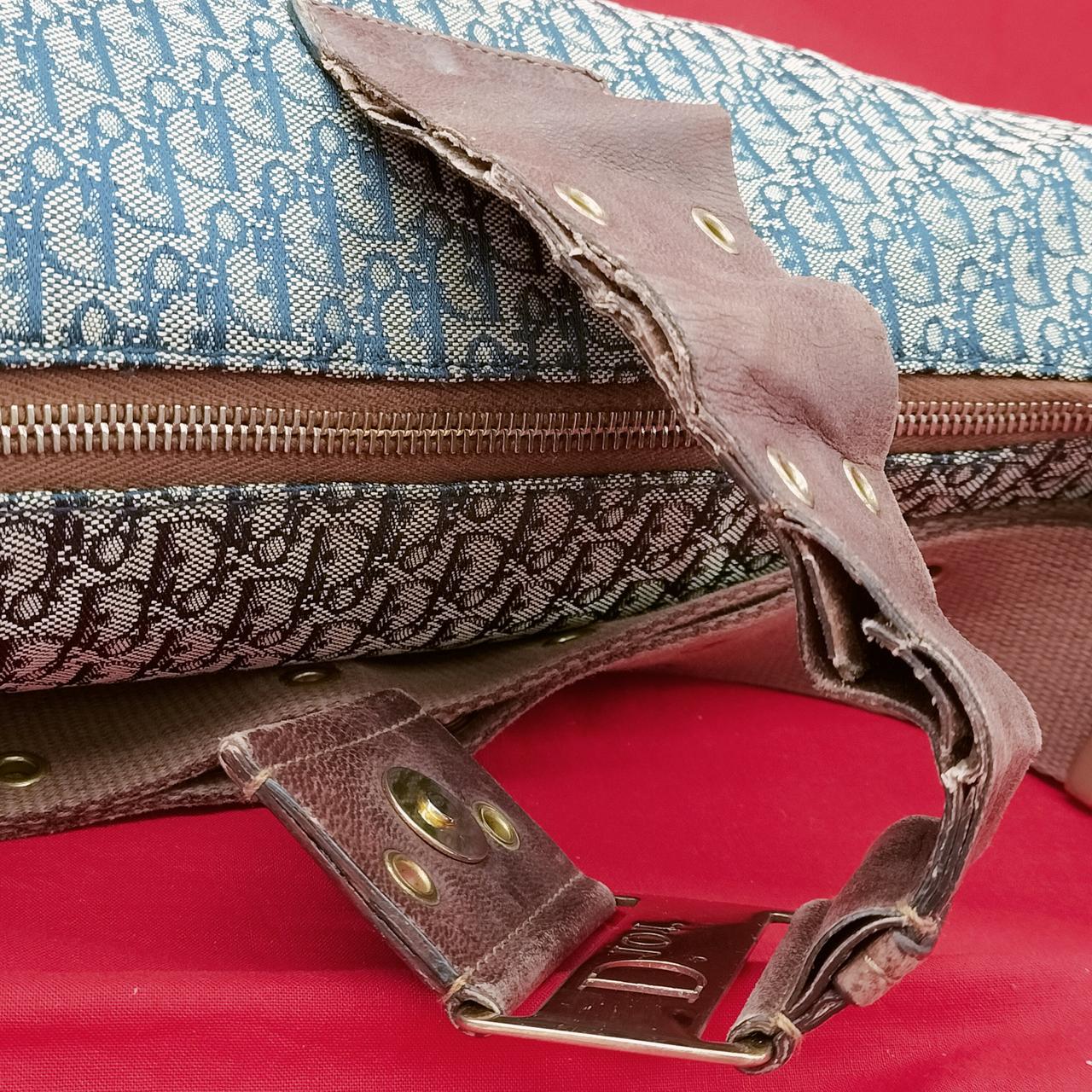 ダメージ大、剥がれ有ります。