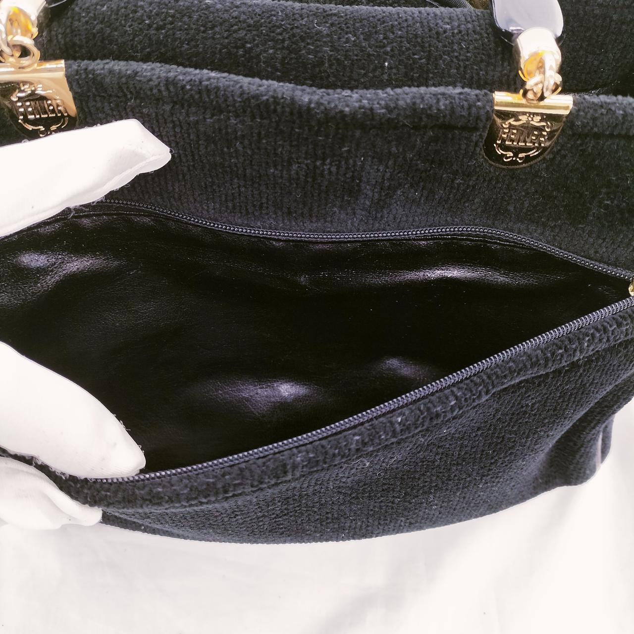 背面ファスナーポケット✕1