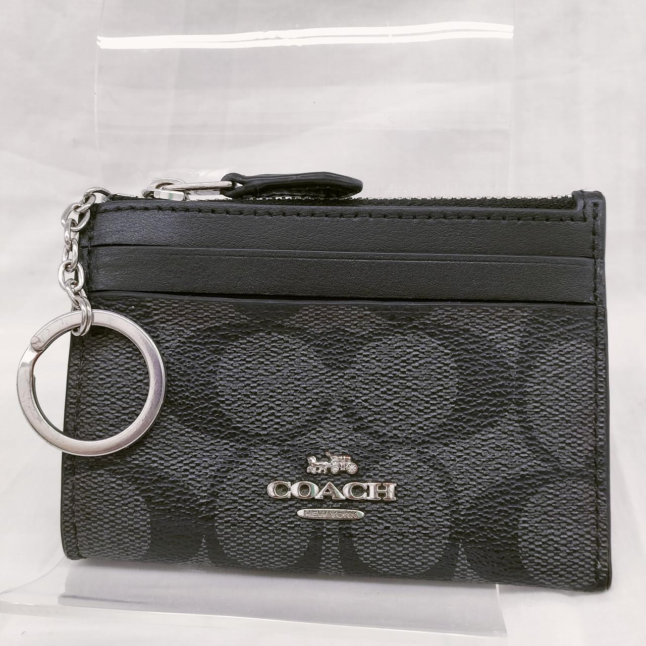 COACHのIDパスケース