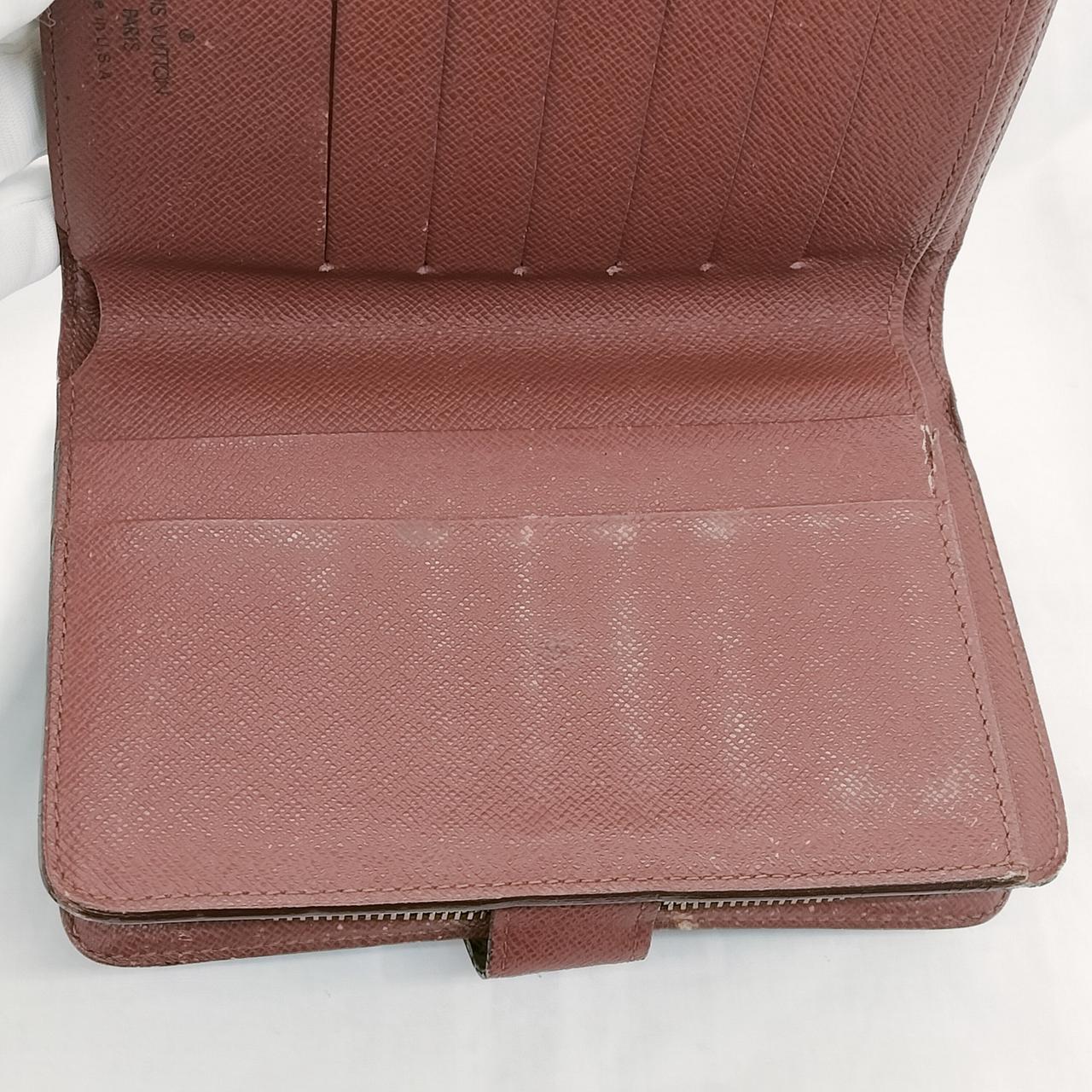 擦れ.キズ等が有ります。