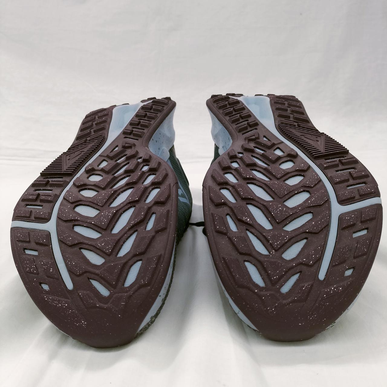 ソールつま先側