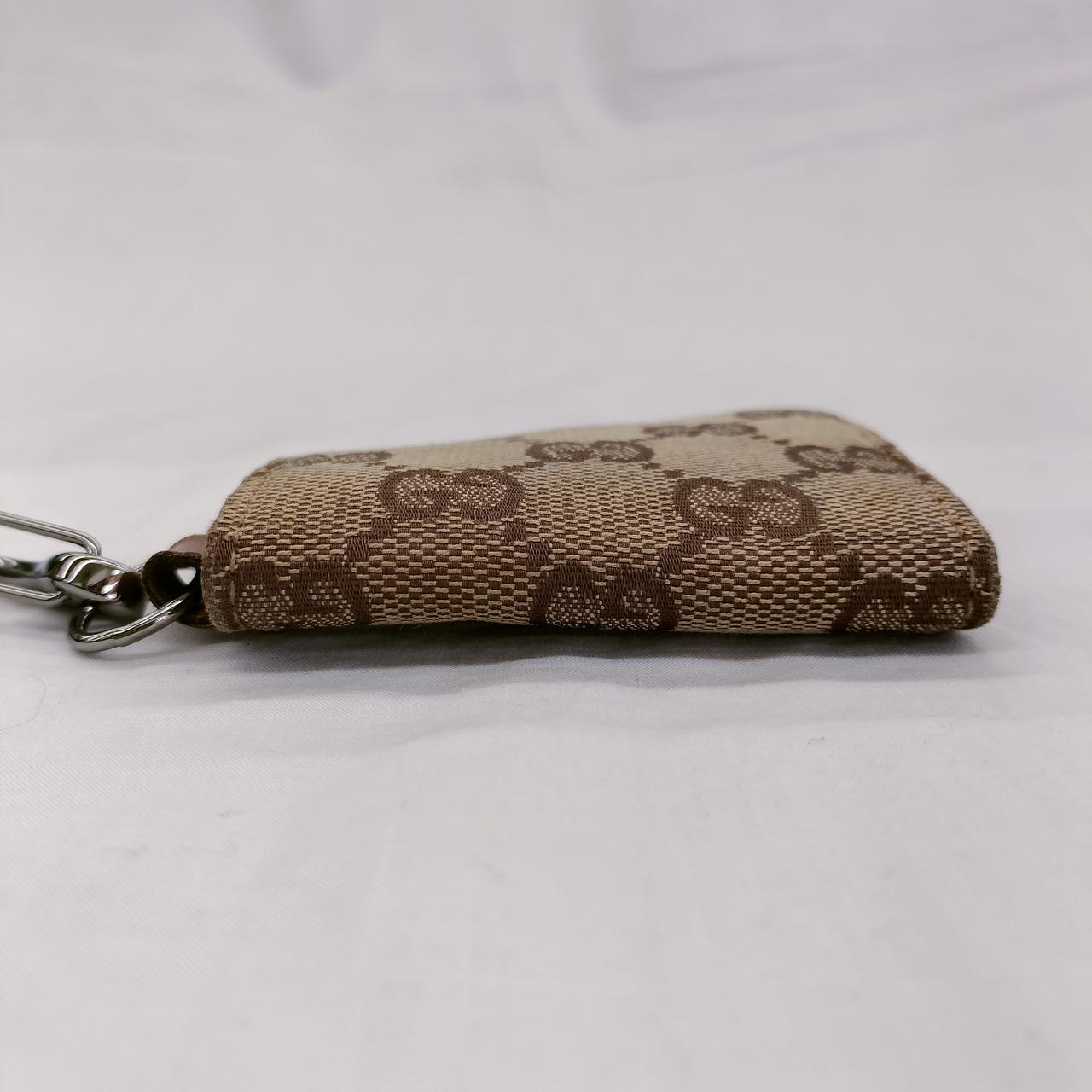 角擦れがあります。