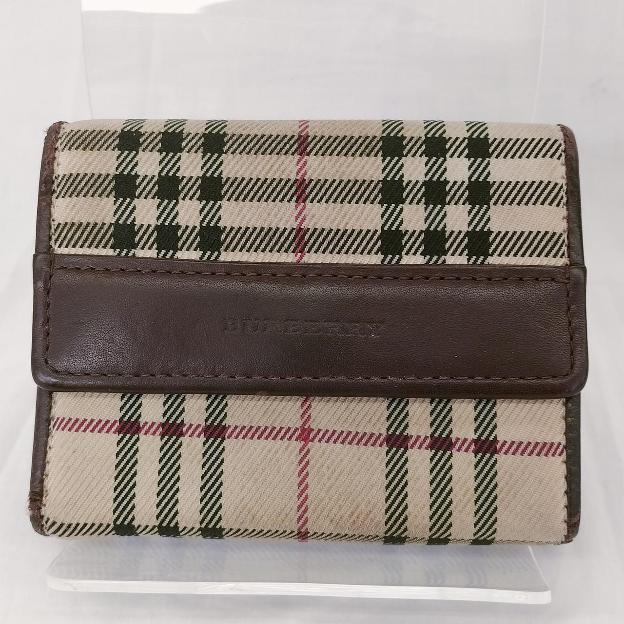 BURBERRY三つ折り財布