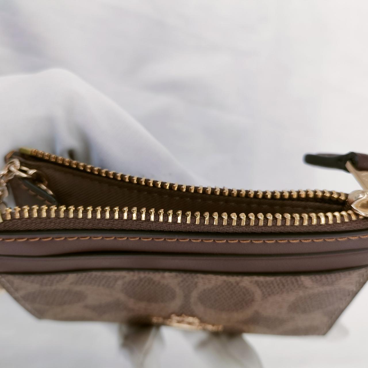 ホツレなど無く綺麗です