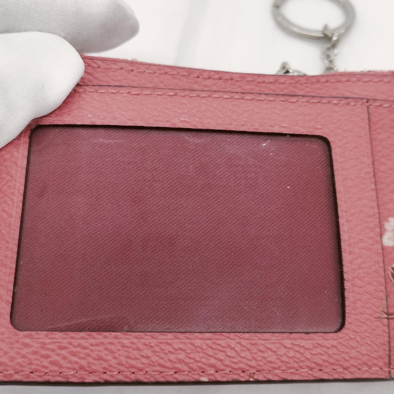 薄っすらと定期の写り有ります