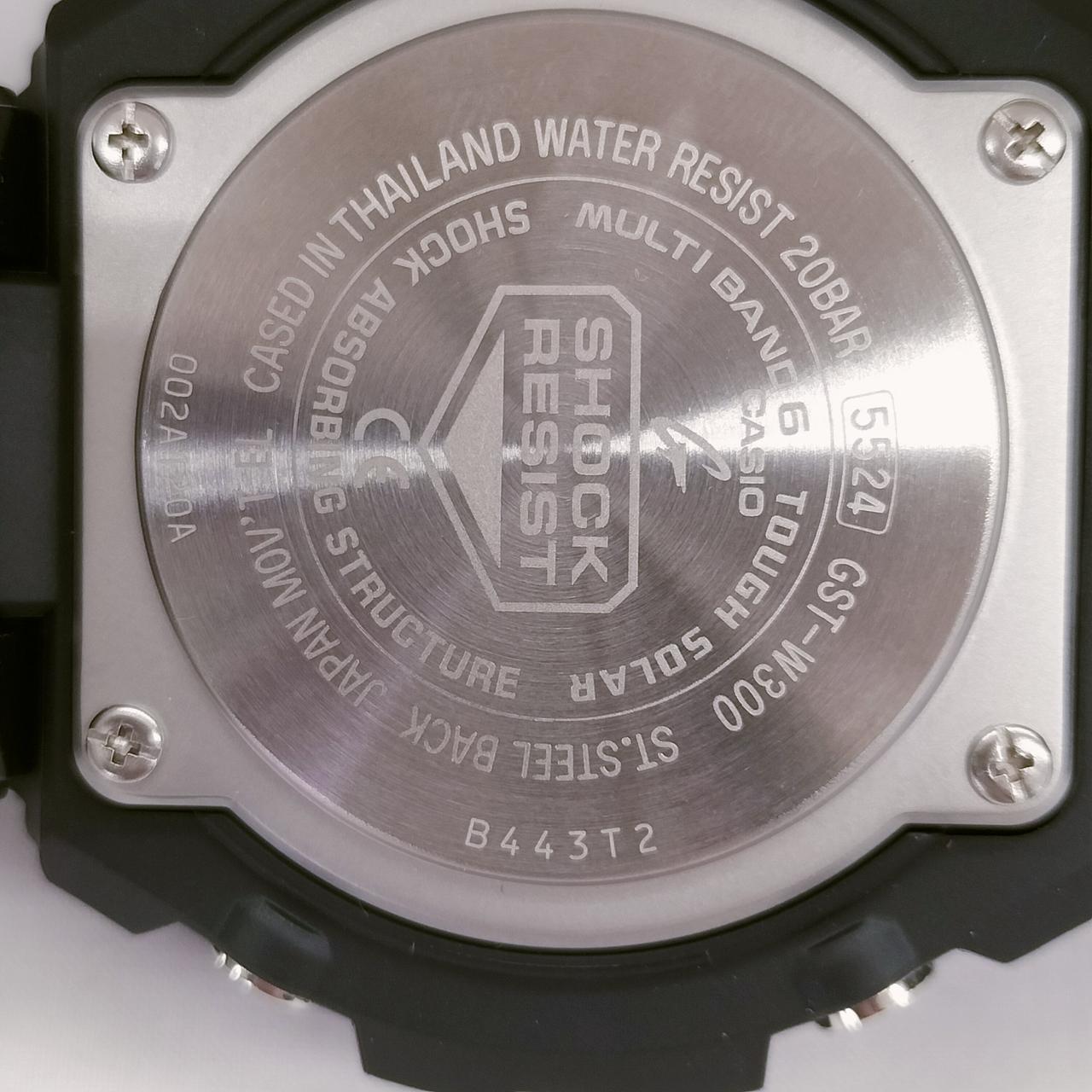 裏面傷など無く綺麗です