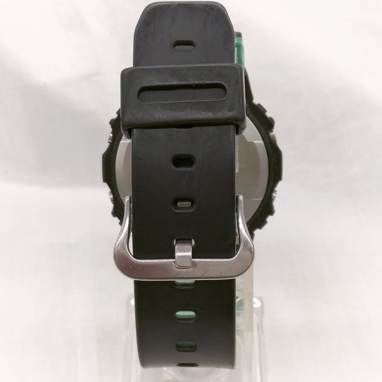 外側→ベルト部分の状態です。