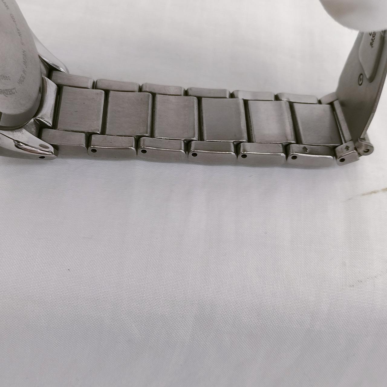 内側→ベルト部分の状態です。