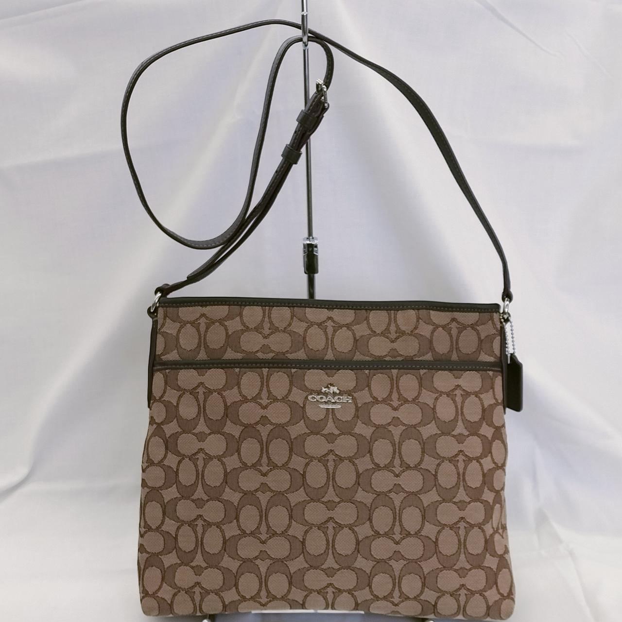 COACHアウトラインシグネチャー