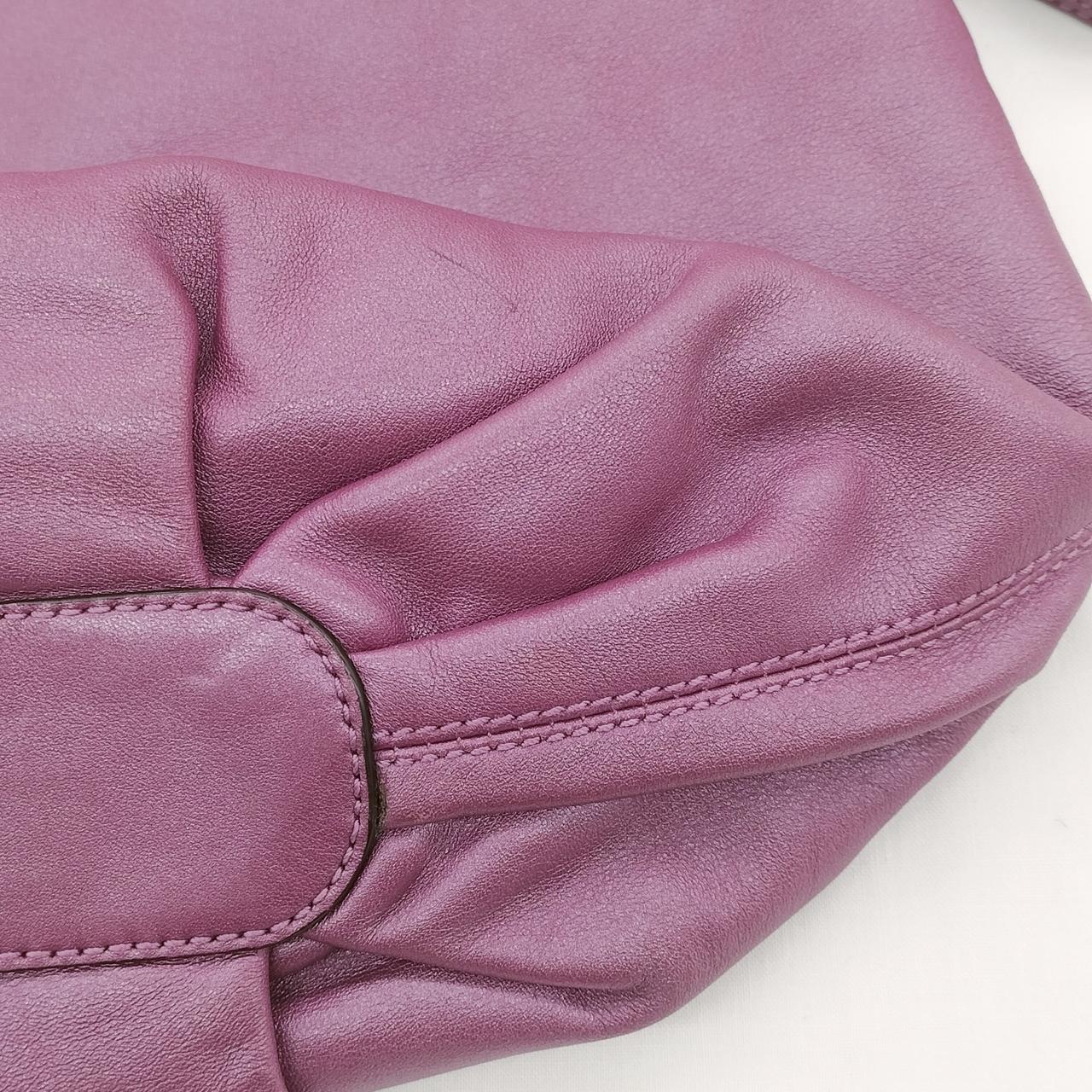 染み.キズ等が有ります。