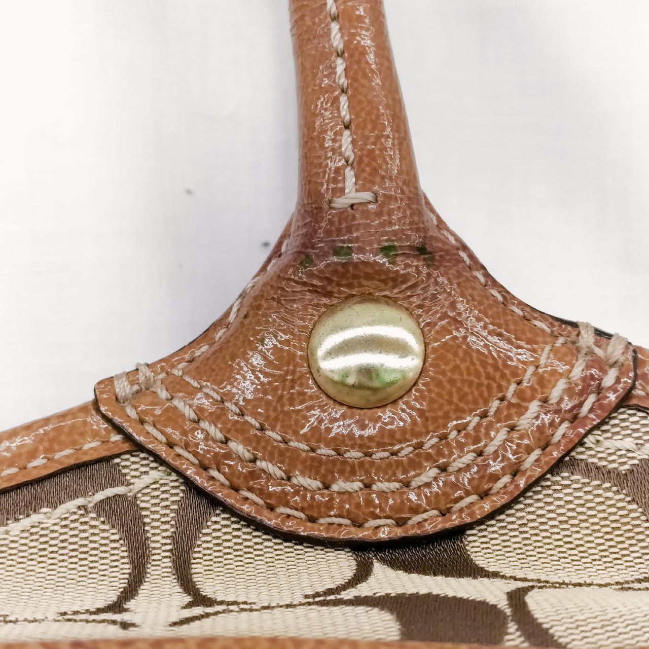 金具の色剥げ有ります。