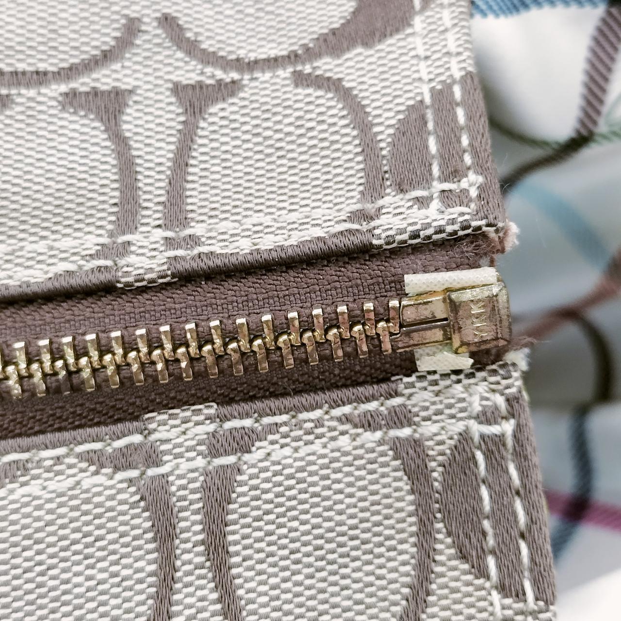 若干、破れ有ります。