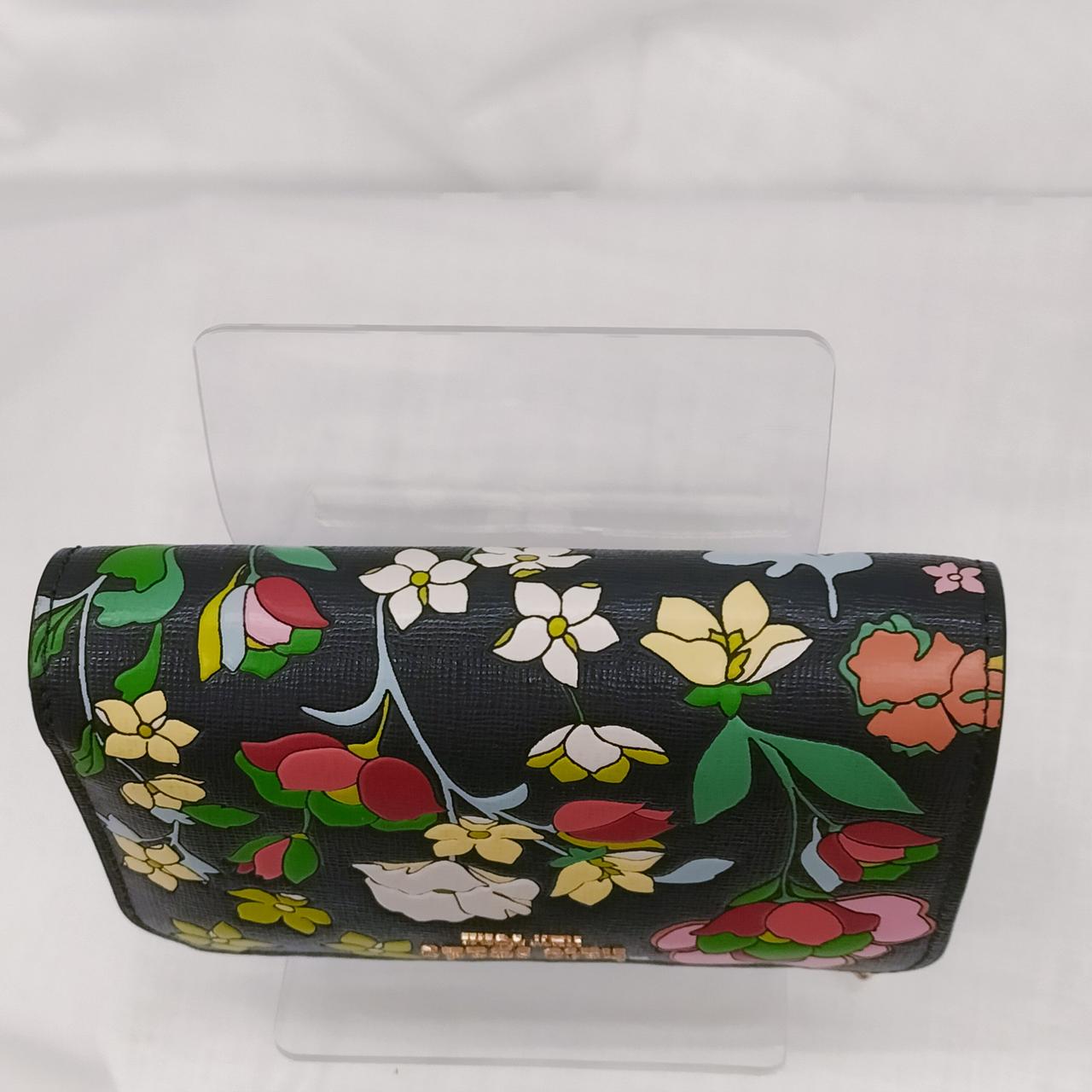 KATE SPADE|モーガン フラワー ベッド エンボス コンパクト ウォレット