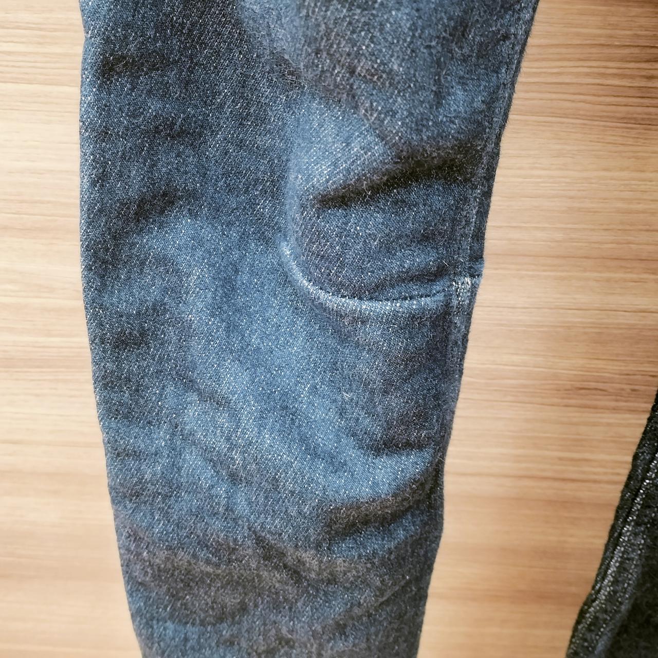 右→膝部分の状態