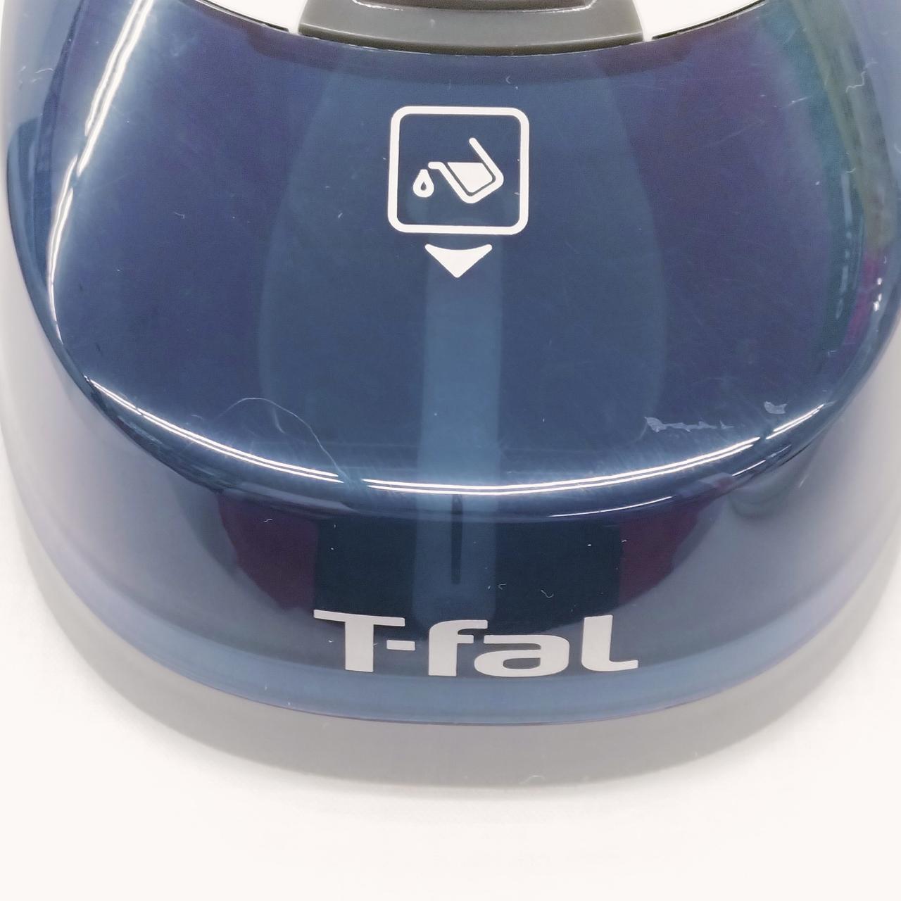 キズが有ります。