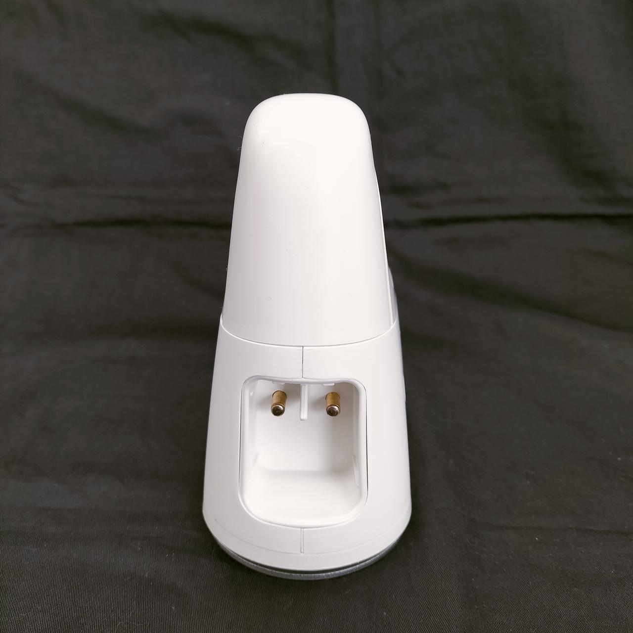 アイロン　コード差し込み部分