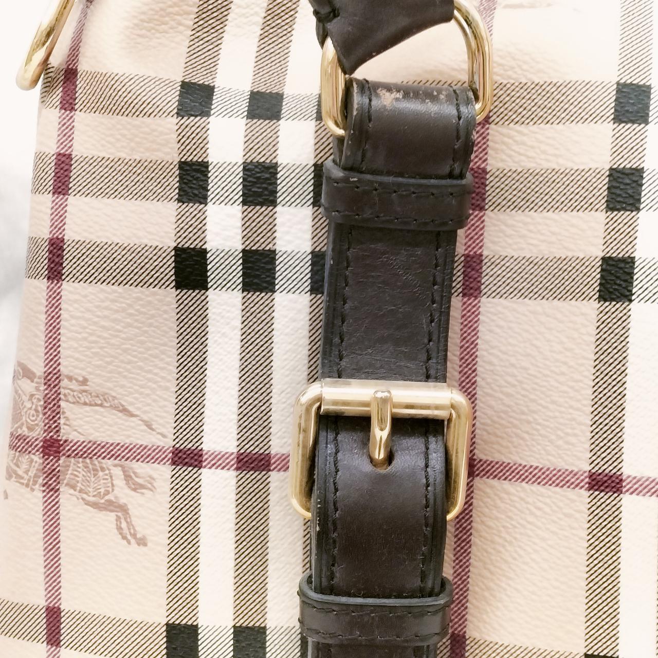 擦れが有ります。