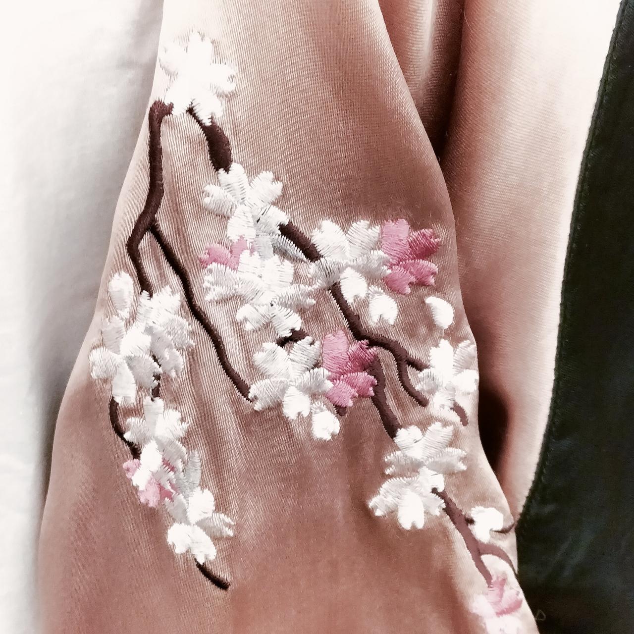 桜の刺繍も素敵です！