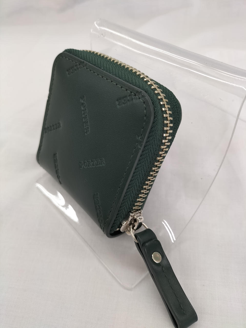 コの字型のコインケースです