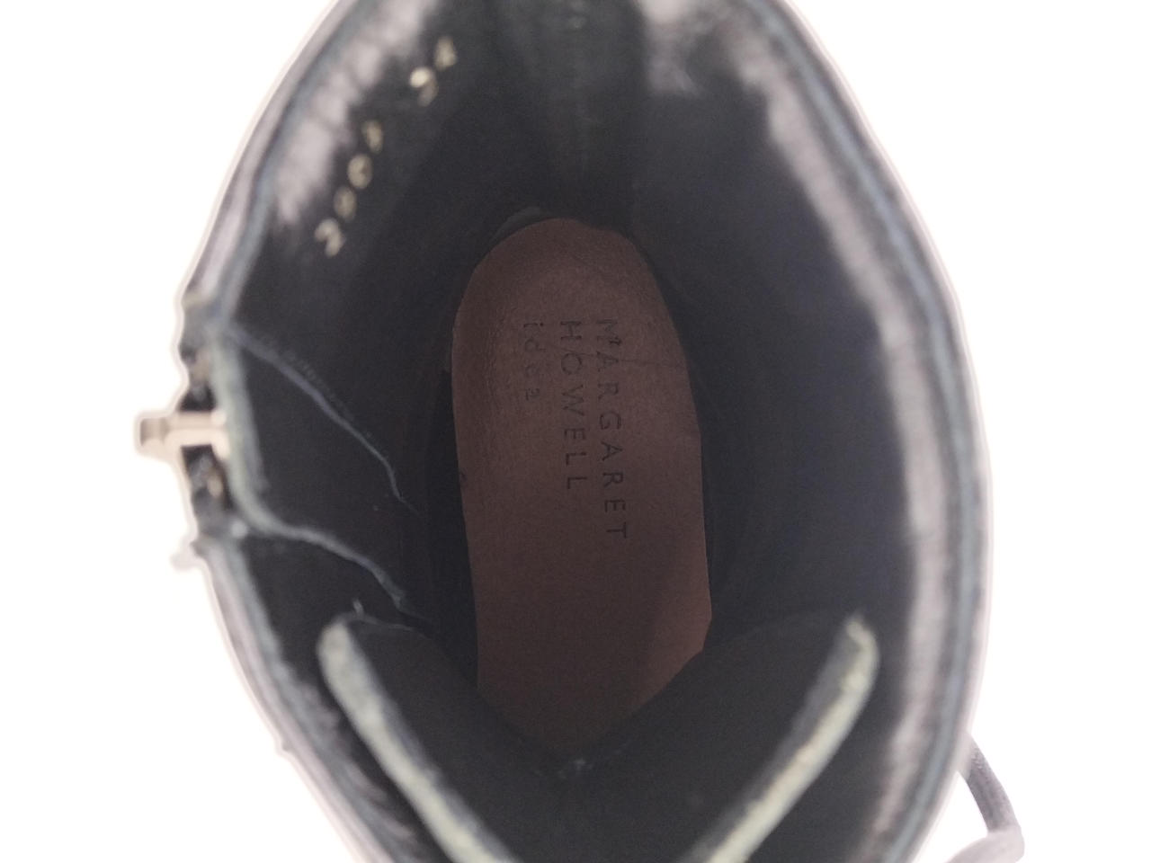 使用感や少し型崩れやシワ有ります