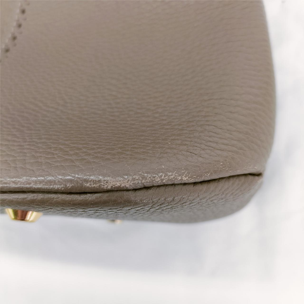 底に擦れ有ります