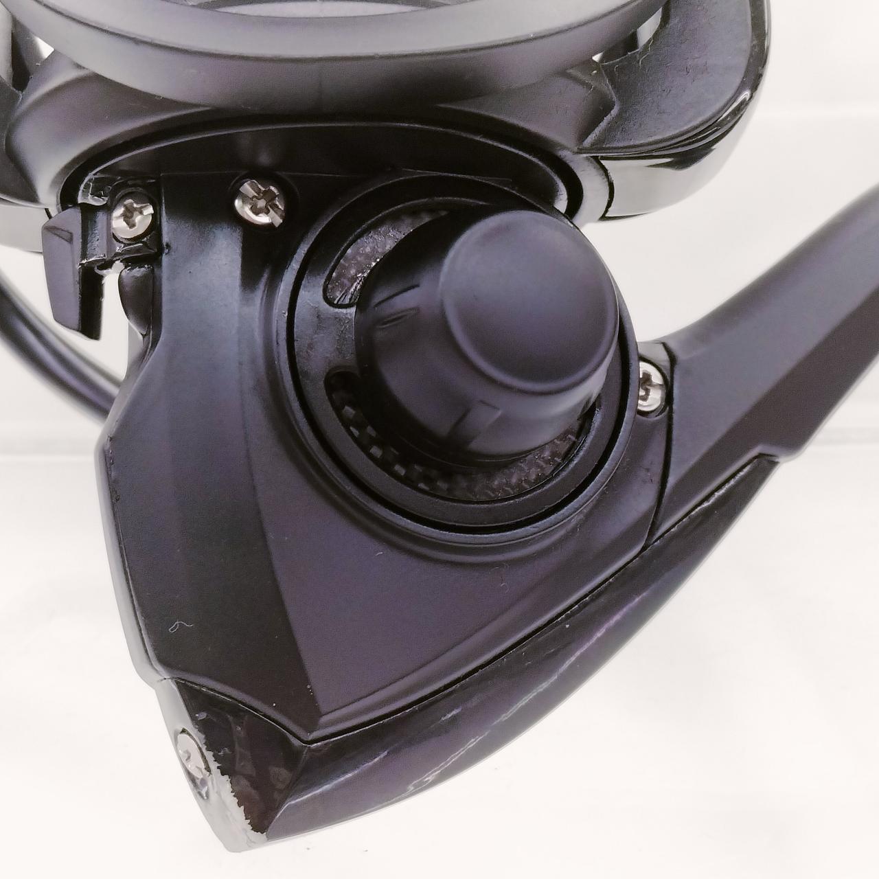 キズが有ります。