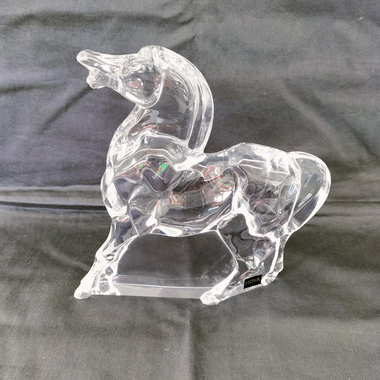 HOYA CRYSTALの馬型置物です