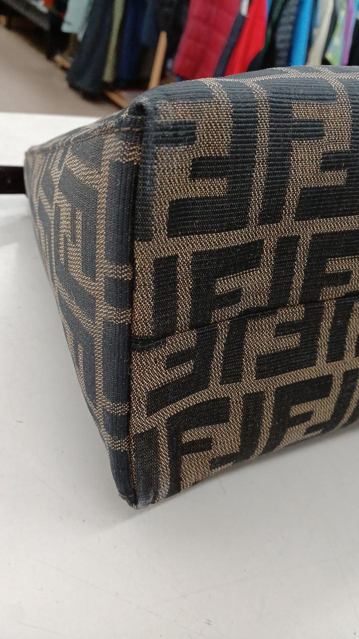 角にスレあります