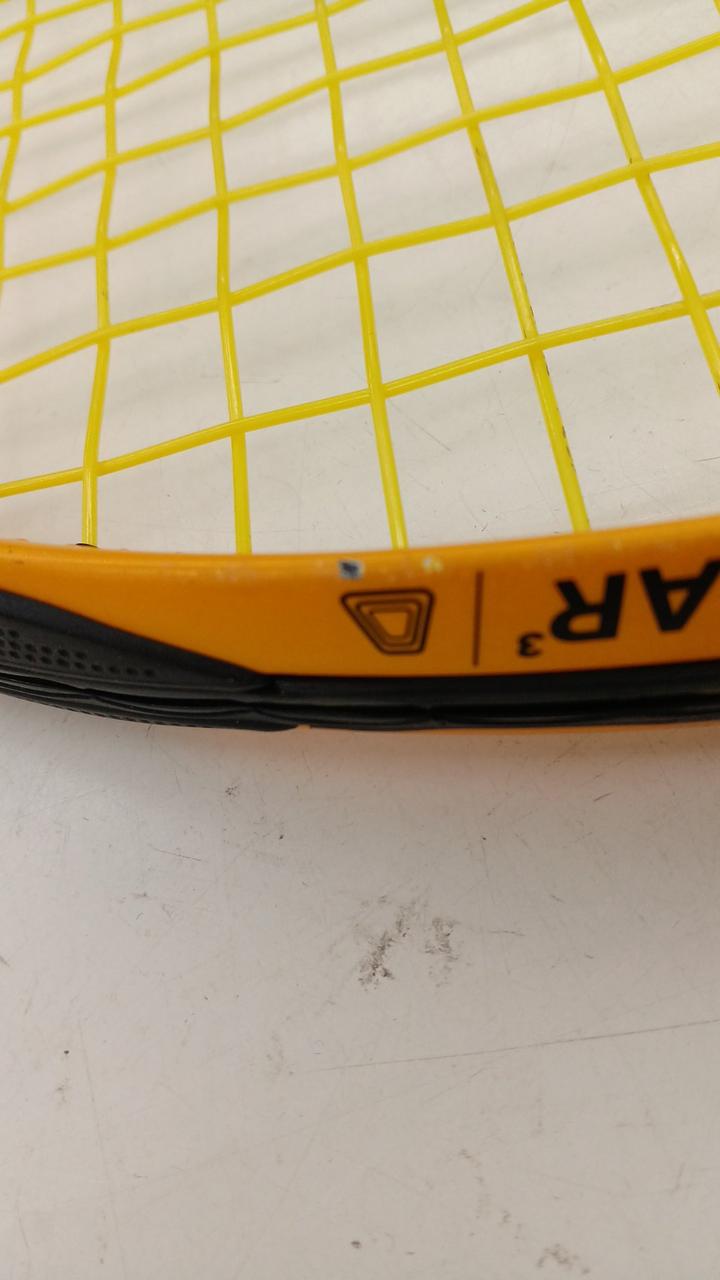 キズあります。