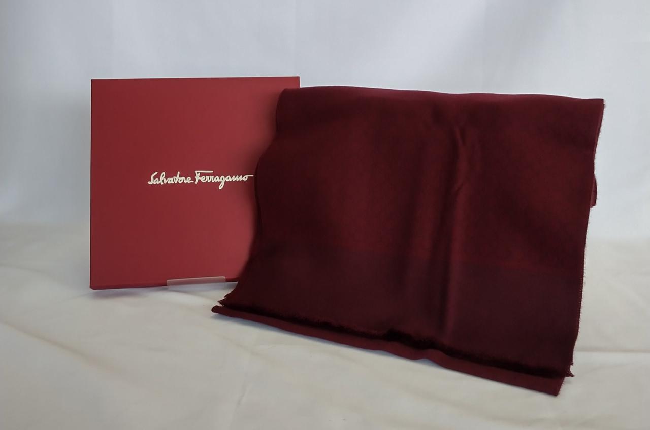 【良品】フェラガモのマフラー FERRAGAMO Feragamo フェラガモ SCARF 527941 ウール カシミヤ
