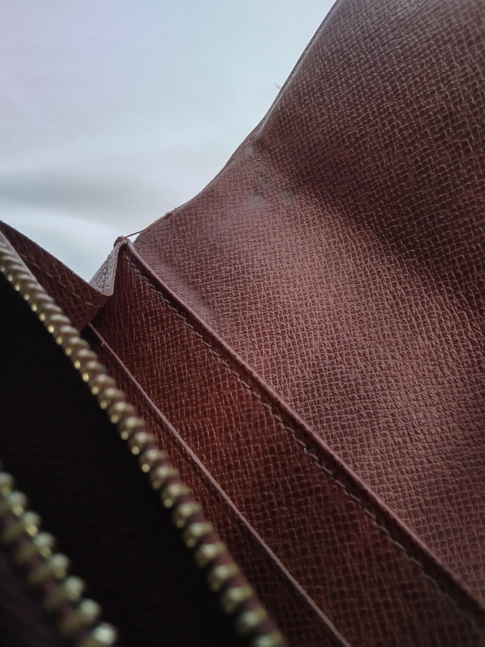 糸のホツレ有り