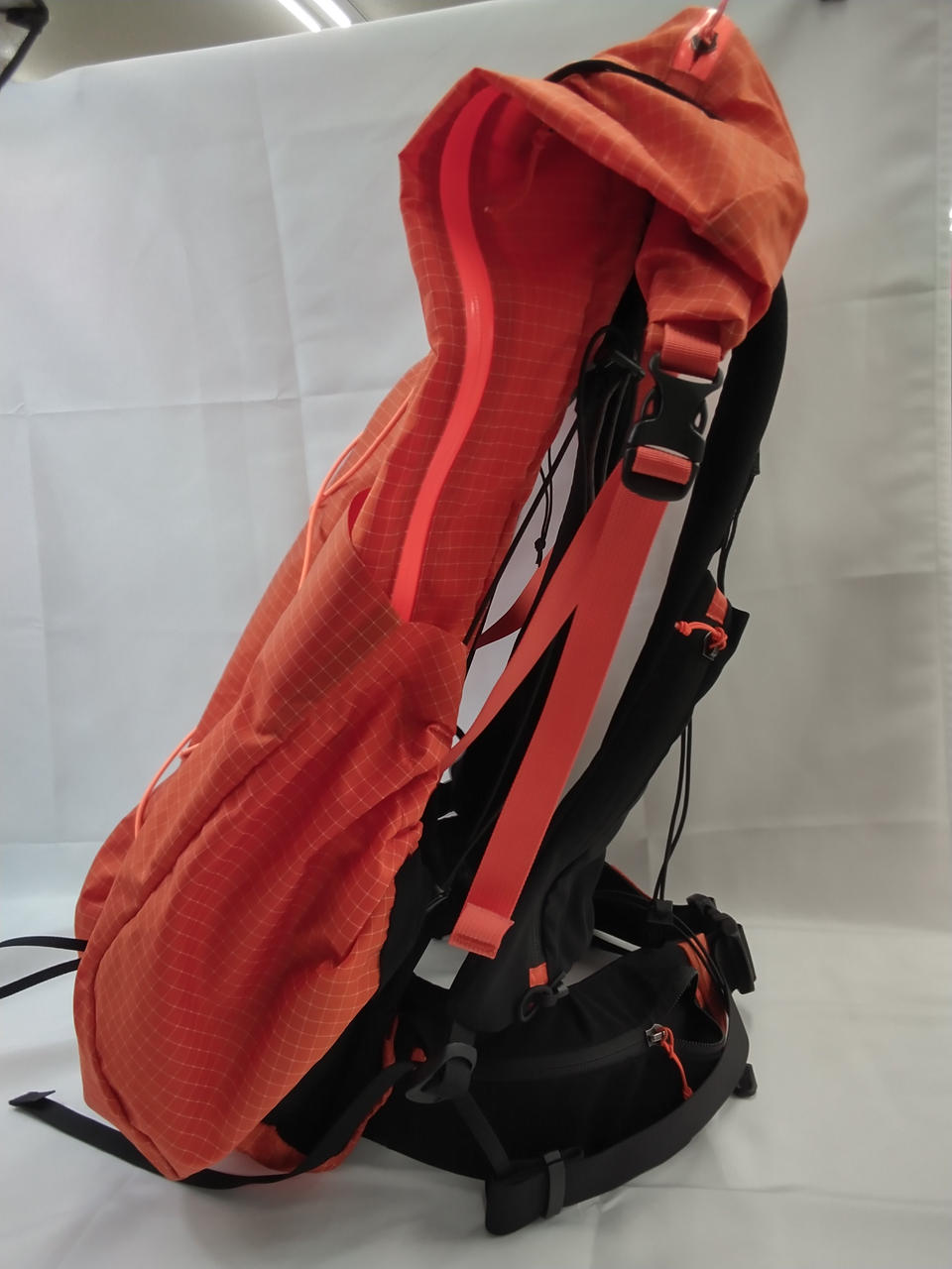 ARC’TERYX 型番：AERIOS 45 バックパック