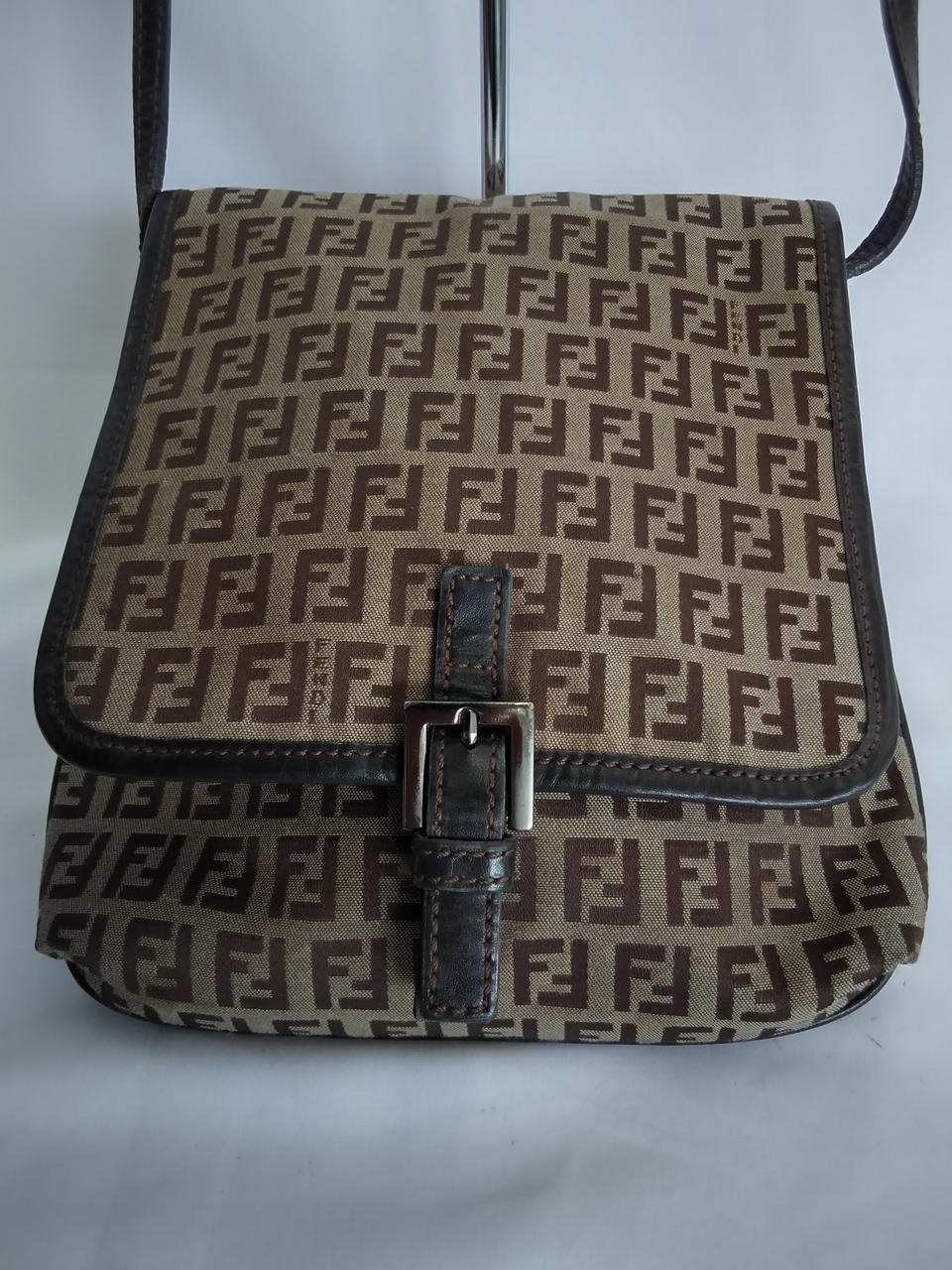 FENDIショルダーバッグ フェンディ(FENDI)|ショルダーバッグ|HARDOFFオフモール（オフモ