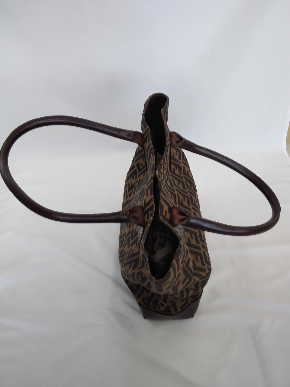 【FENDI】フェンディ ズッカ柄　トートバッグ 2305.8BH023.028 楽天市場】【バッグ】FENDI フェンディ ズッキーノ ズッカ柄