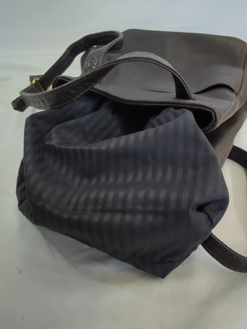 内側の生地をひっくり返しました