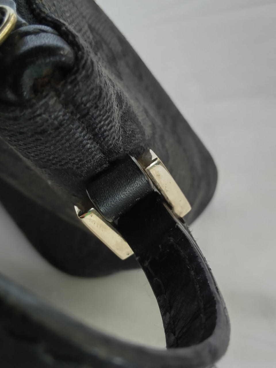 グッチ(GUCCI)|GGキャンバス アクセサリーポーチ|【ハードオフ公式通販