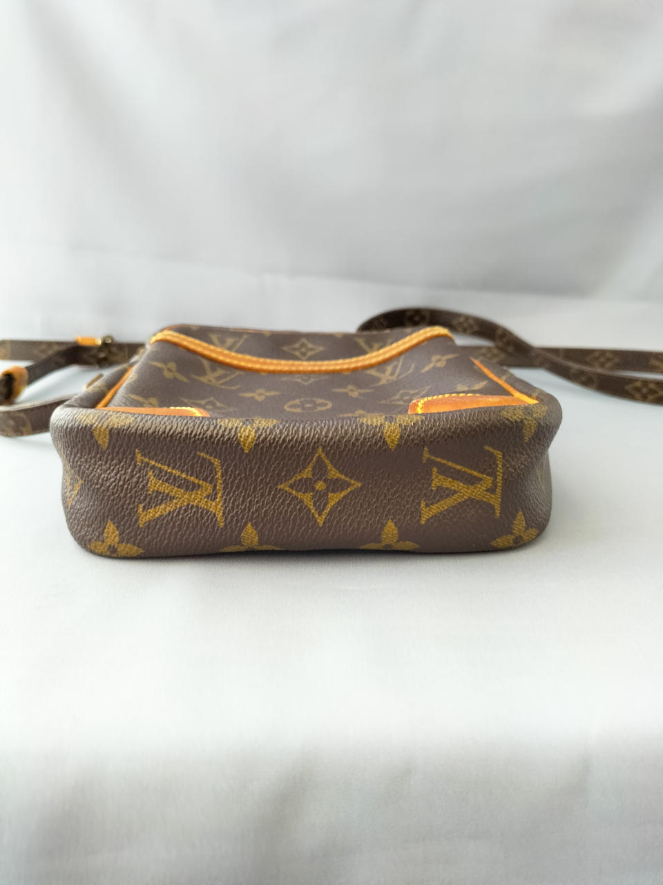 LOUIS VUITTON|ダヌーブ|【ハードオフ公式通販】オフモール
