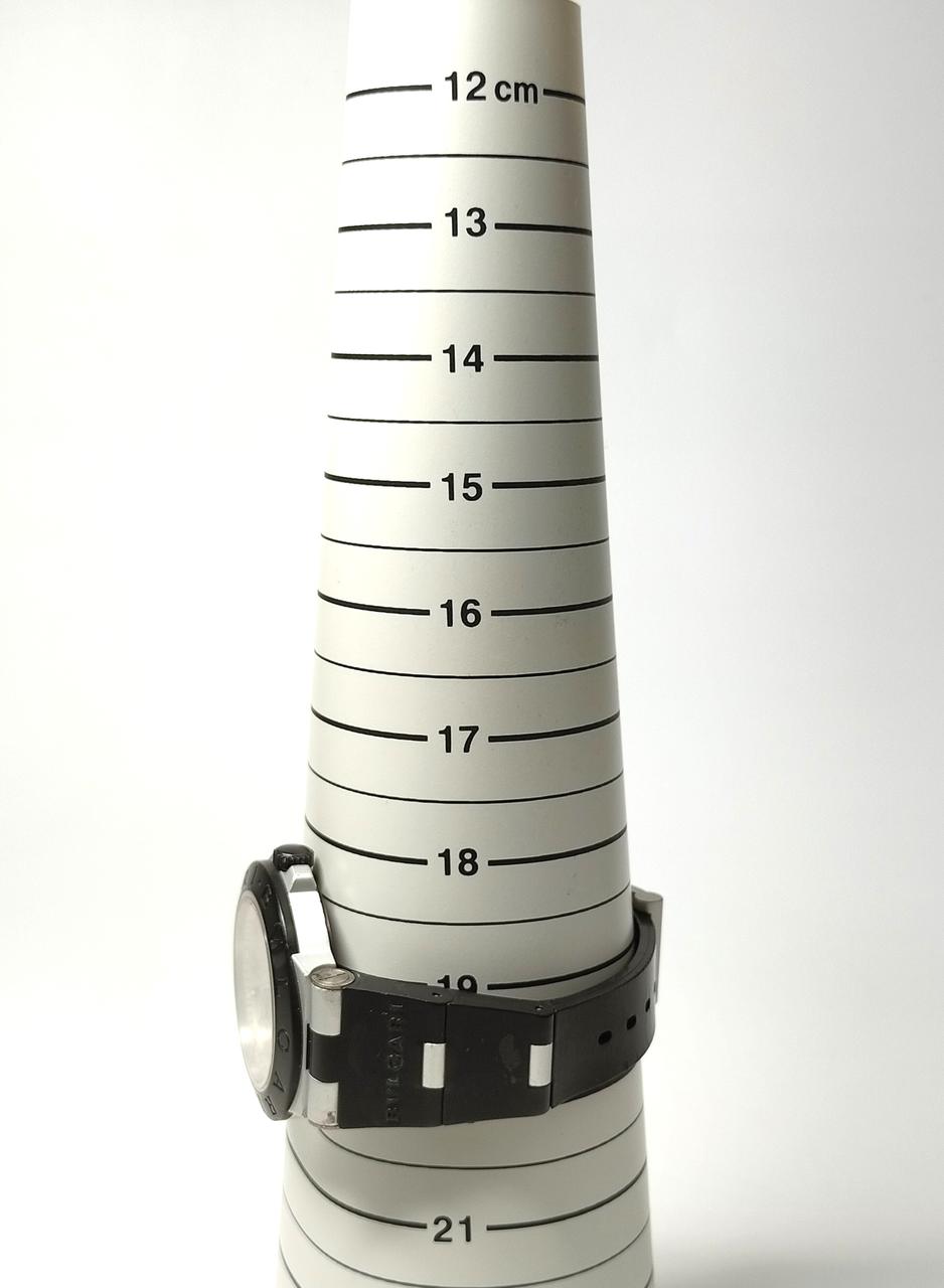 腕周り最長約20cm