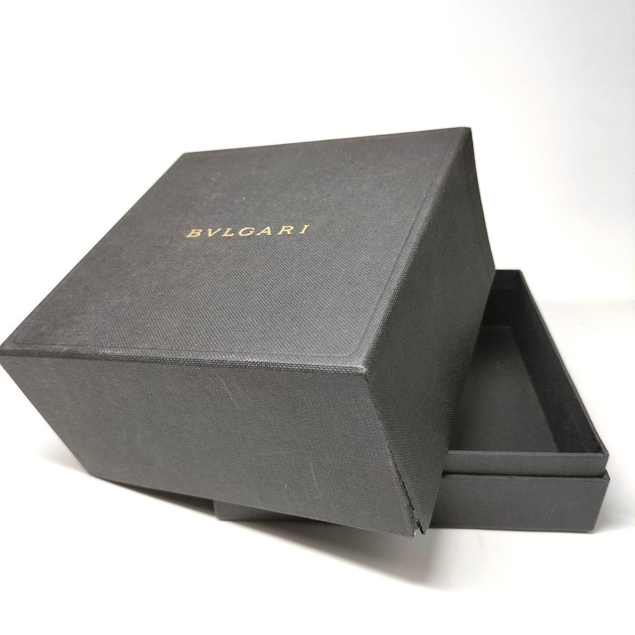 外箱破損箇所あり