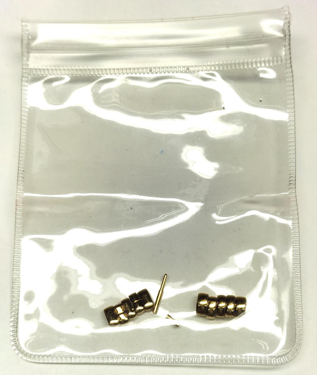 ピン・スペーサー×1セットなし。取付不可