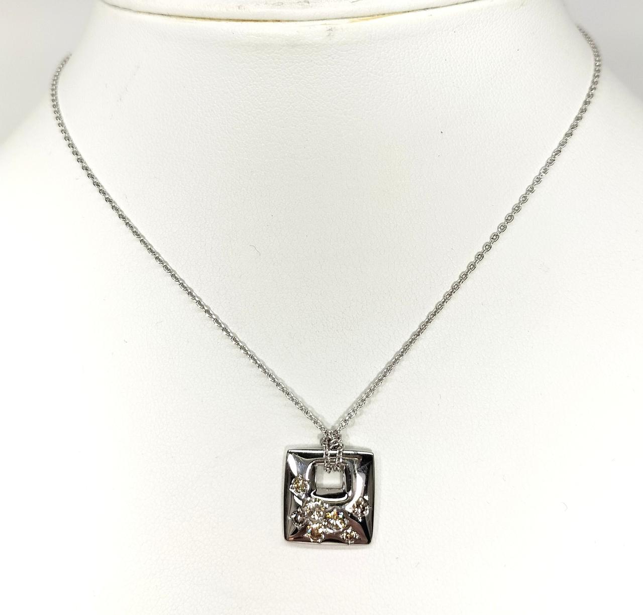 メンズでも似合いそうです